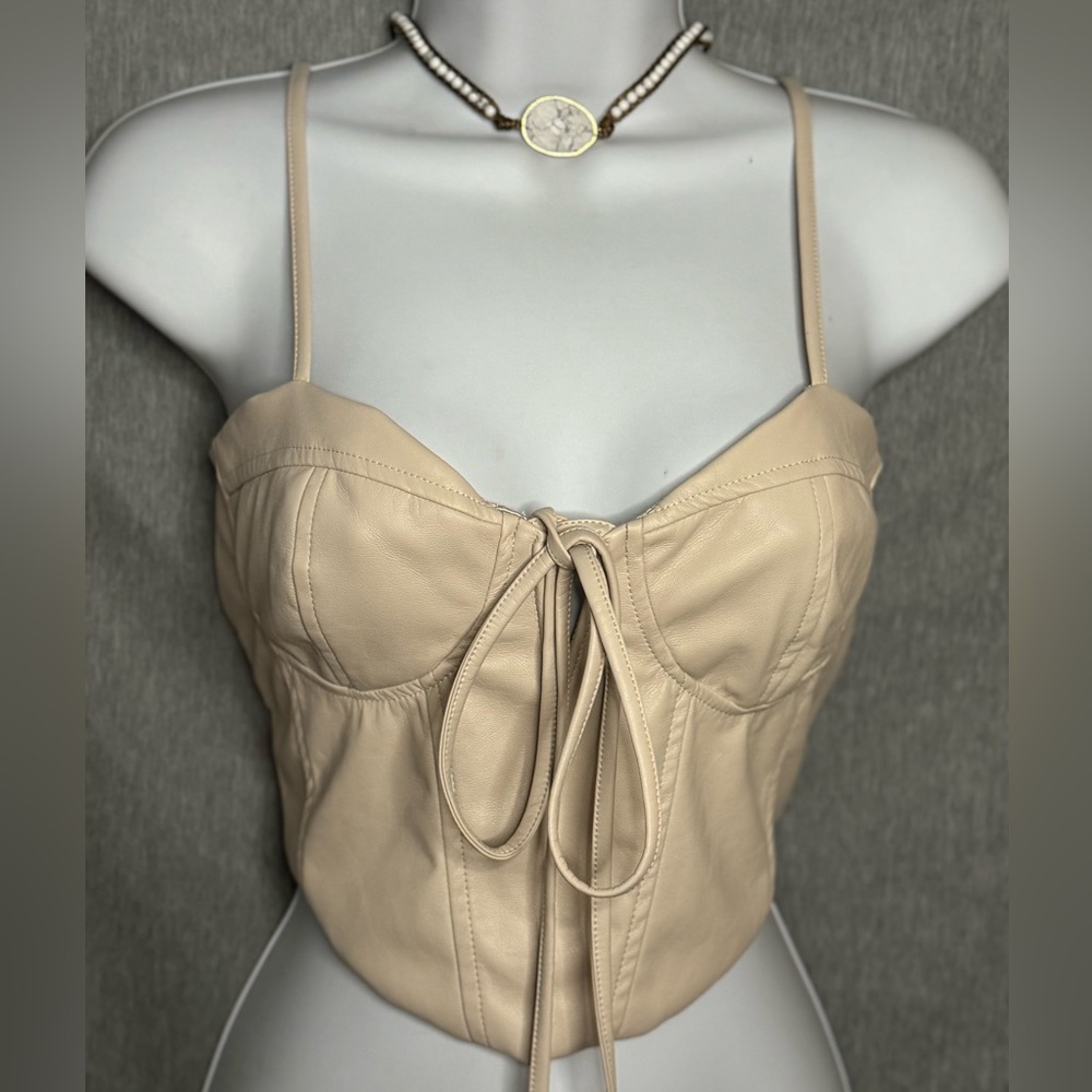 NWOT Trendy Tan Faux Vegan Leather Womens Cropped Bustier - Medium -